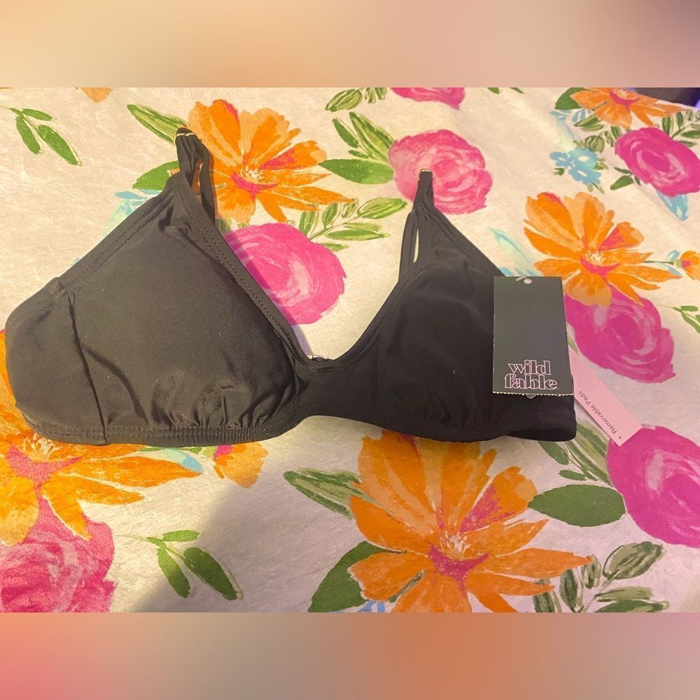 🛍️Wild Fable XS Women’s Black Removable Pads Bralette 💥